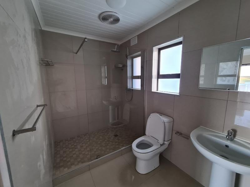 4 Bedroom Property for Sale in Tafelzicht Western Cape